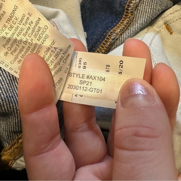 J. Crew Slouchy Boyfriend Jean in Barn Wash Distressed Denim Size 26 - Picture 9 of 9